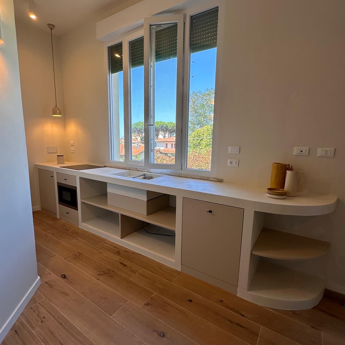 CUCINA IN MURATURA MINIMALE